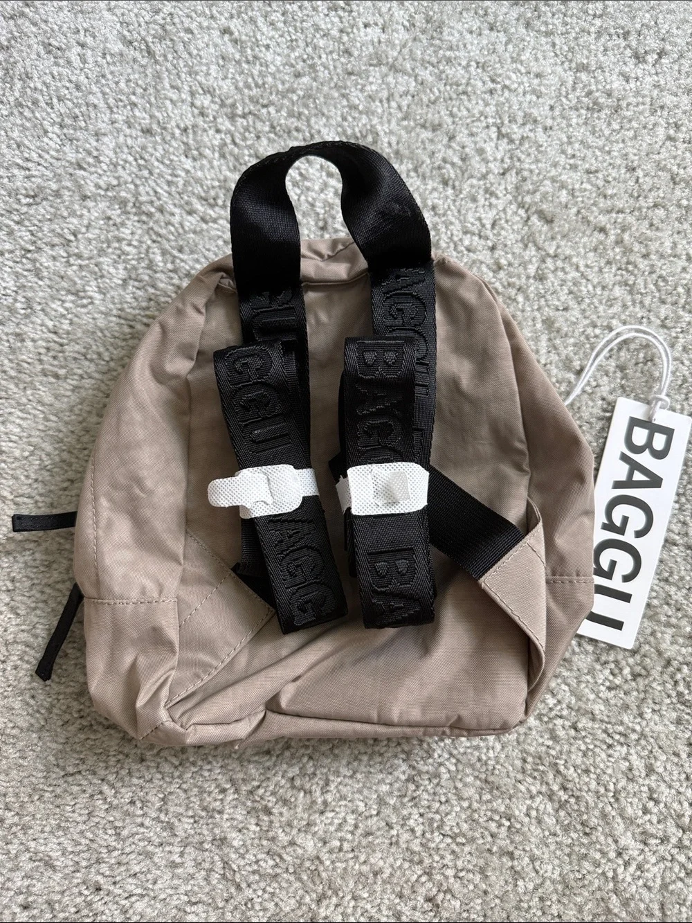 BAGGU Mini Nylon Backpack in Dove
